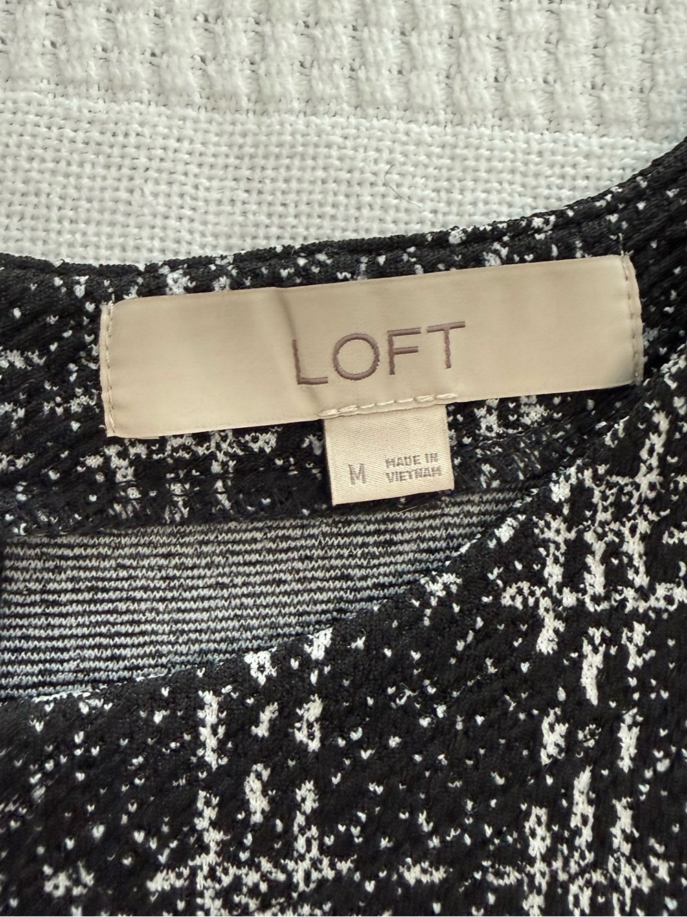 LOFT Black and White Plaid Short Sleeve Flared Hem Dress Medium - Picture 3 of 8